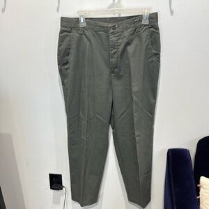 Lee Casuals Gray Flat Front Pants Women's‎ Size 14M